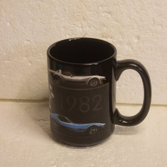 Chevrolet Corvette Collectible C3 Coffee Mug - Picture 3 of 5